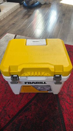 Frabill live bait station