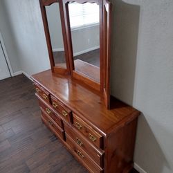 Vintage  Grandma Wood Dresser With Mirror Brown 