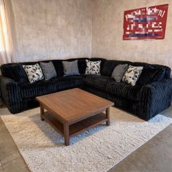 MIDNIGHT-MADNESS ONYX 3-PIECE SECTIONAL