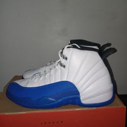 Air JORDAN 12 RETRO MEN  SIZE 10