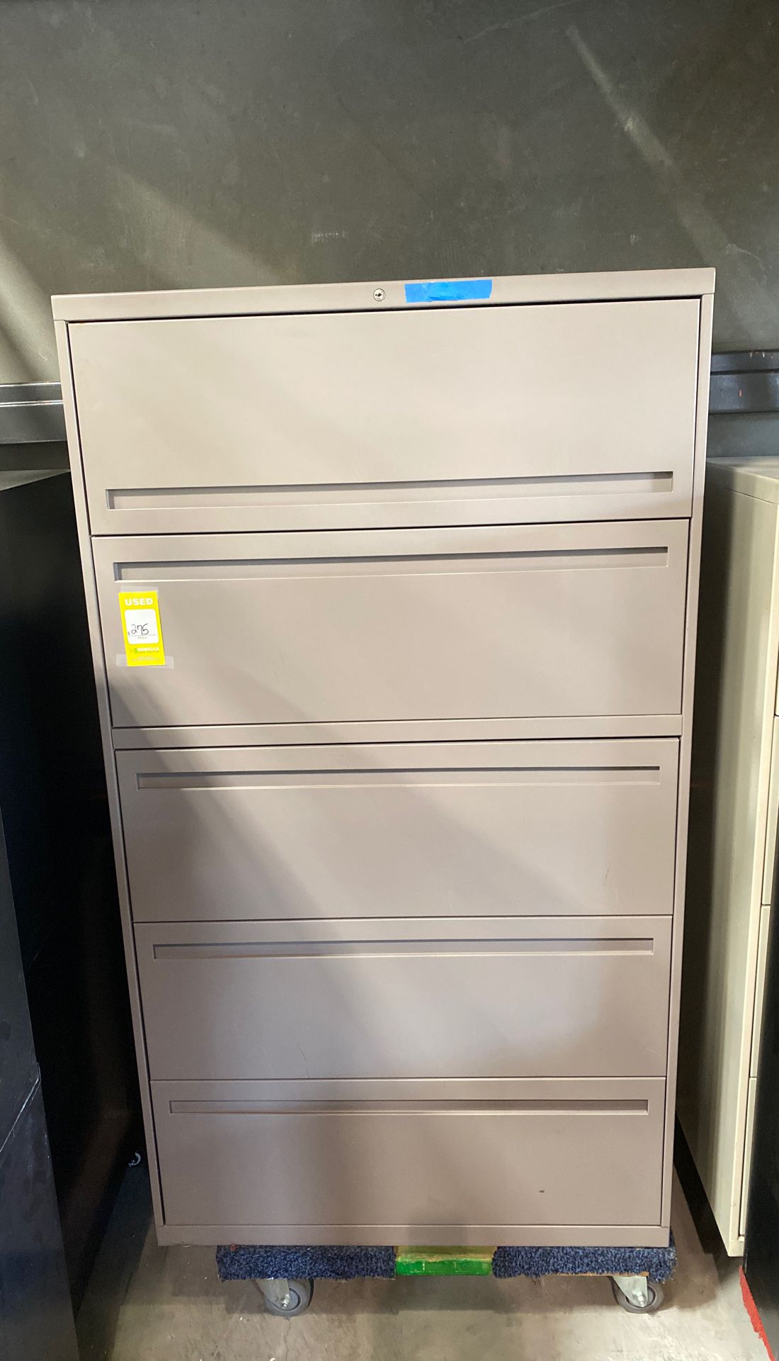 Hon 700 series 5 drawer 36” wide lateral file cabinet