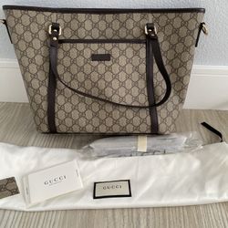 Gucci GG Supreme Monogram Medium Joy Tote Dark Brown