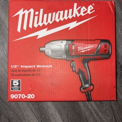 Milwaukee W/Cord- 1/2 Impact Wrench 9070-20