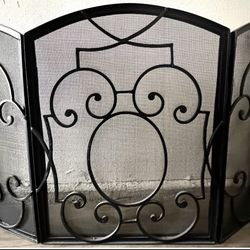 POTTERY BARN black metal Fireplace Screen