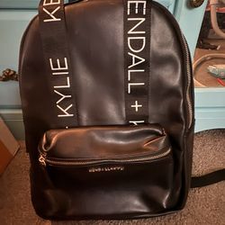 KYLIE & KENDALL BAG 