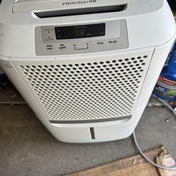 Dehumidifier - Frigidaire 