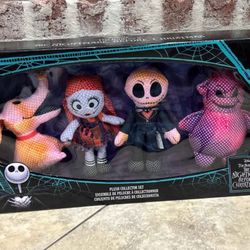 The Nightmare Before Christmas Collector's Plush Set 