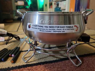 CFO3SS in by Cuisinart in Worcester, MA - Electric Fondue Pot