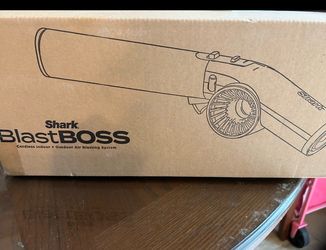 Shark blast boss blower
