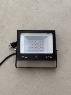 Olafus 25W RGB LED Flood Light + Remote, IP66 Outdoor