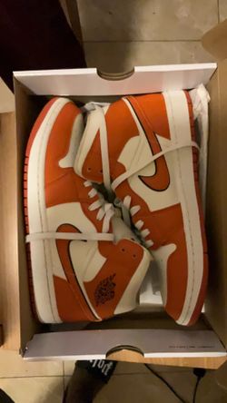 Jordan 1 mid