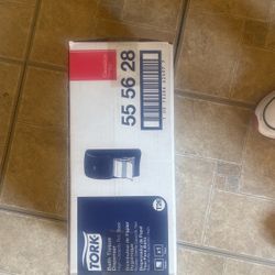 Tissue Dispenser