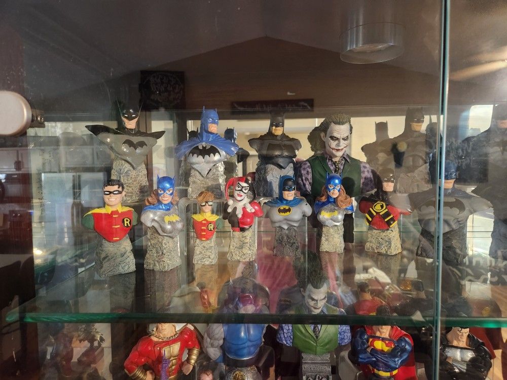 Marvel DC Custom Statues And Busts Sideshow Bowen Comics 1/6 And 1/4 Scale