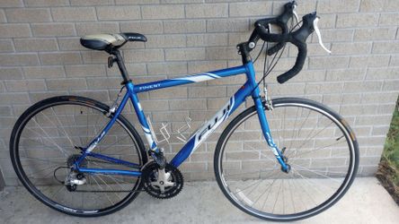 Fuji Finest Road Bike – 50cm – Ready to Ride!