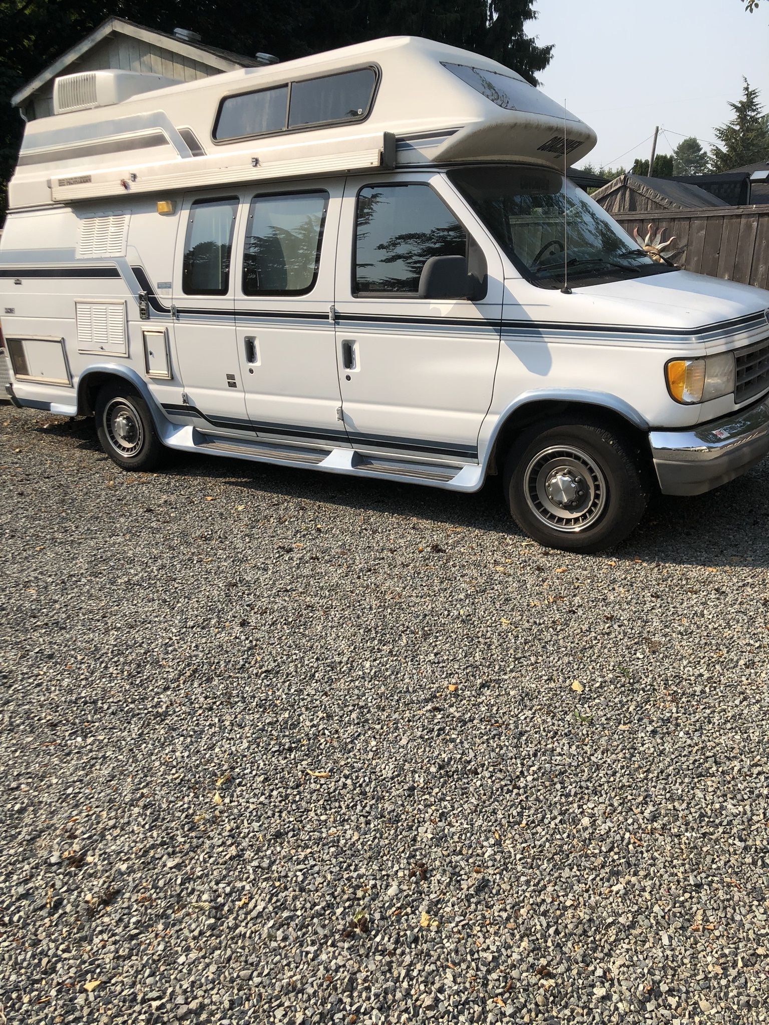 1992 Ford Coachmen Class B Motorhome