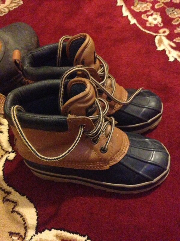 Kids shoes