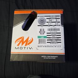 Motiv Bowling Ball
