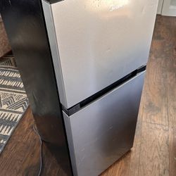 Mini Refrigerator and Freezer Combo $100 OBO