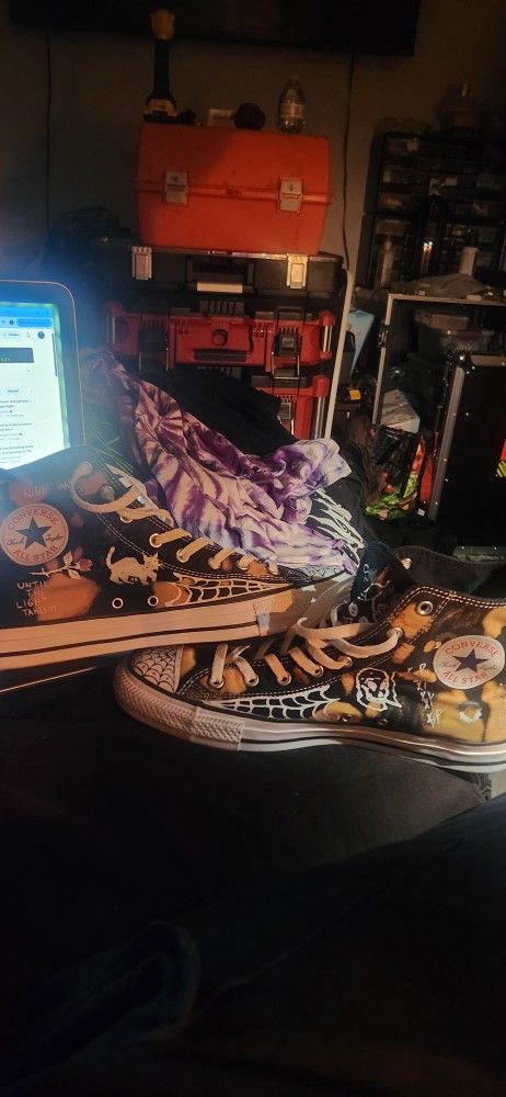 Converse Chuck Taylor's