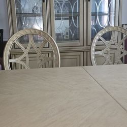 Dining Set Complete