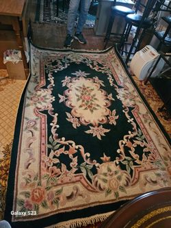 Wool rug
