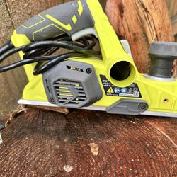 Ryobi 3-1/4” Corded Electric Hand Planer – Works Great