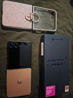 Motorola Razr Plus 2025