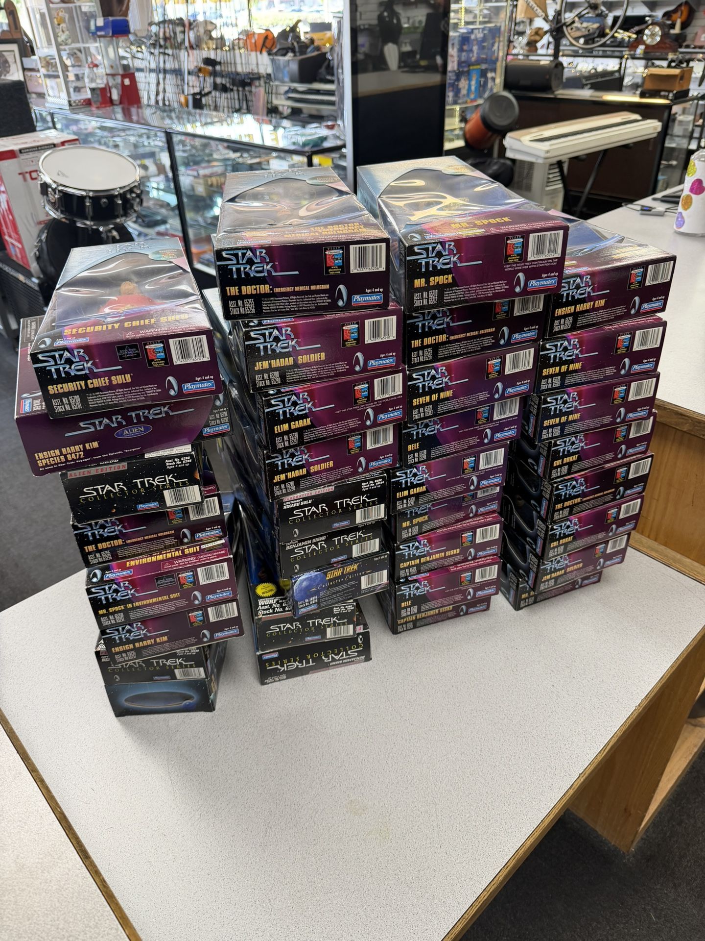 Large Lot Of Star Trek Playmates Action Figure KB Toys 90s 41 Pieces