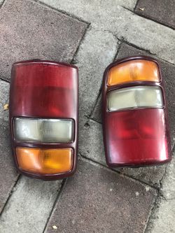 Chevy Tahoe stock headlights