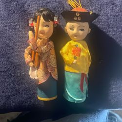 2 Vintage Chinese Mini dolls   6" 