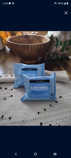 Neutrogena wipes