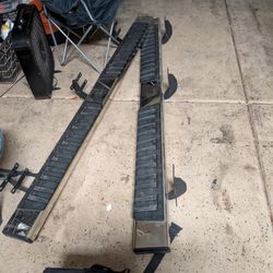 Side Steps For Ram1500