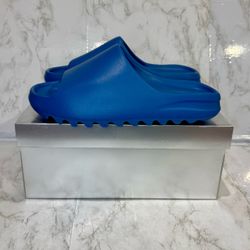 Brand New Yeezy Slides YZY YS-01