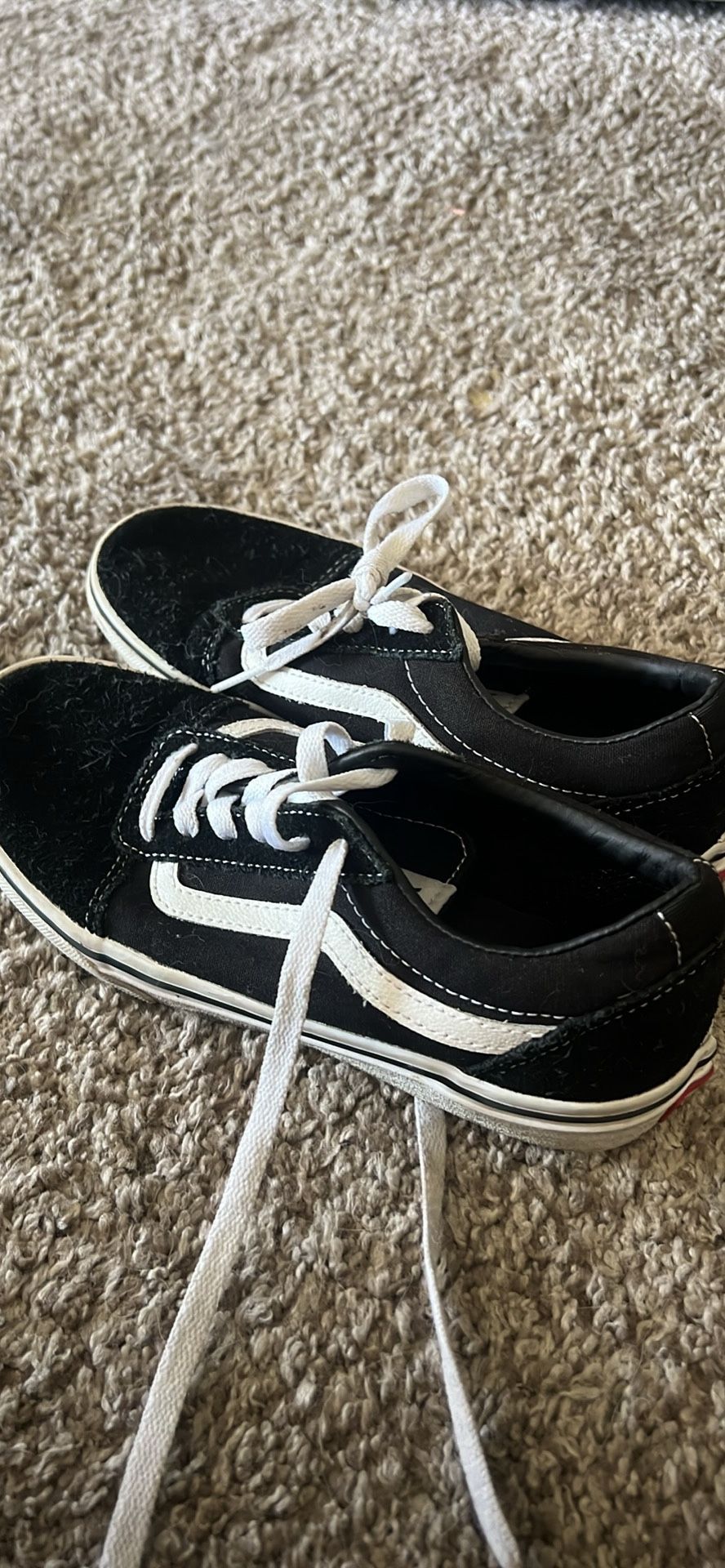 Vans Youth Size 4