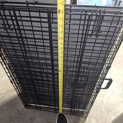 Medium dog crate