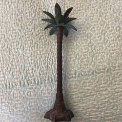 Steel palm tree candle holder