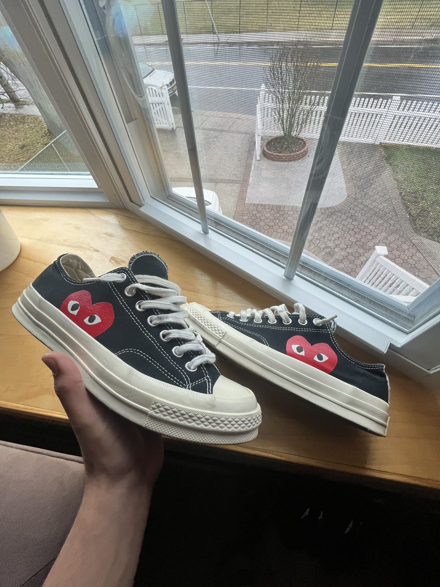 CDG Converse Low Top 