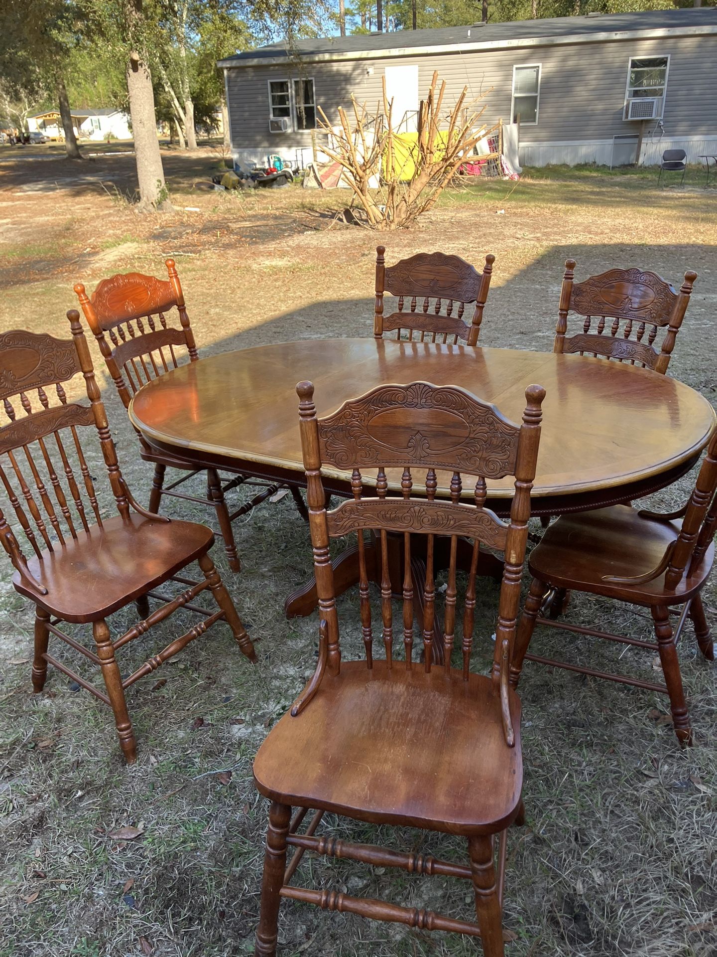 6 Chair Dinning Table