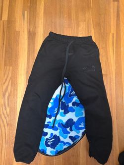 Black essential pants