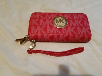 Wallet/wristlet