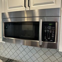 30” LG microwave