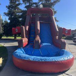 Waterslide Inflatable Jumper
