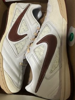 Nike Gato