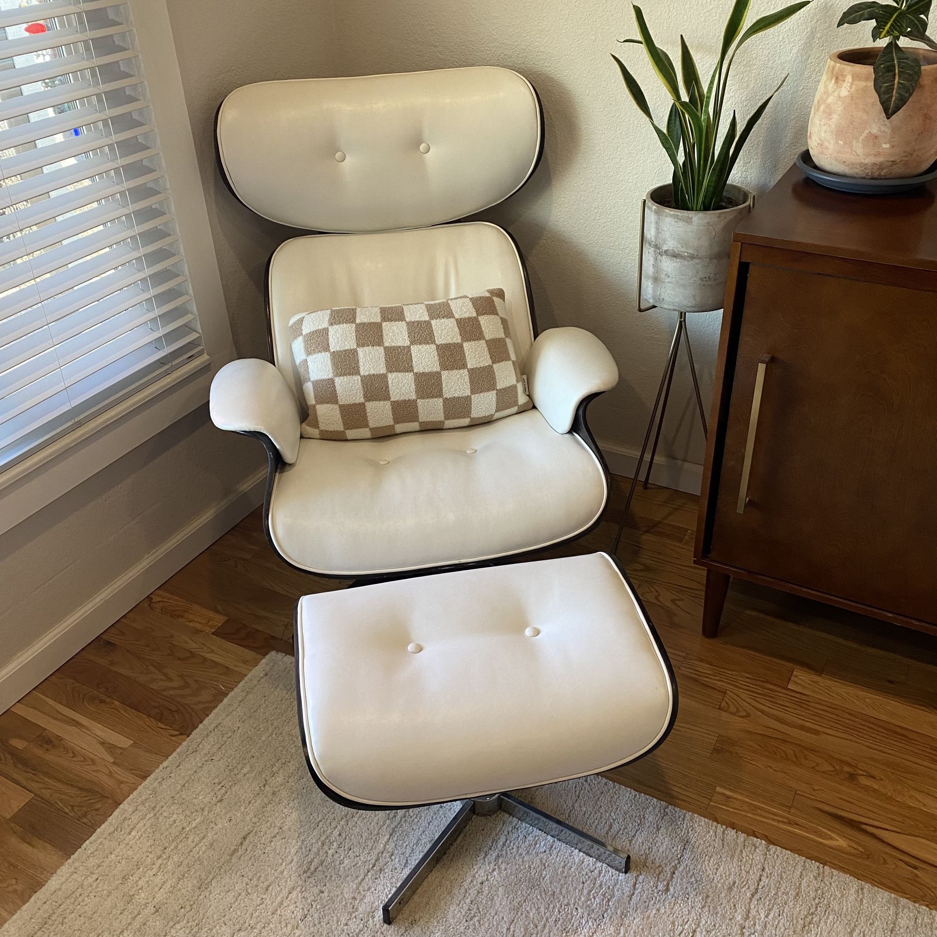 Plycraft Lounge Chair by George Mulhauser MCM Eames style Chair & Ottoman