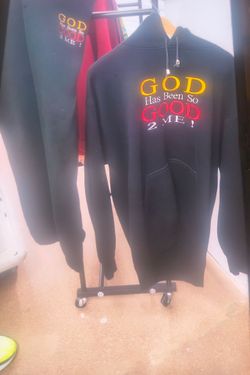 2x hooded warm up