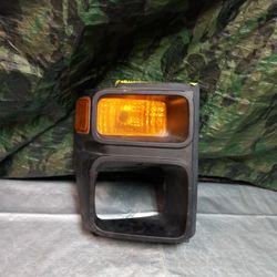 2008-10 Ford Econoline Right Headlight Texture