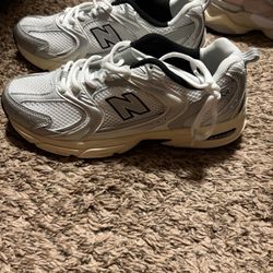 New Balance Size 7