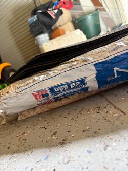 Two bundles shingles