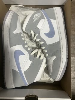 Jordan 1 Mid Wolf Grey