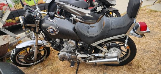 1982 Yamaha Parts Or Prohject Bike 